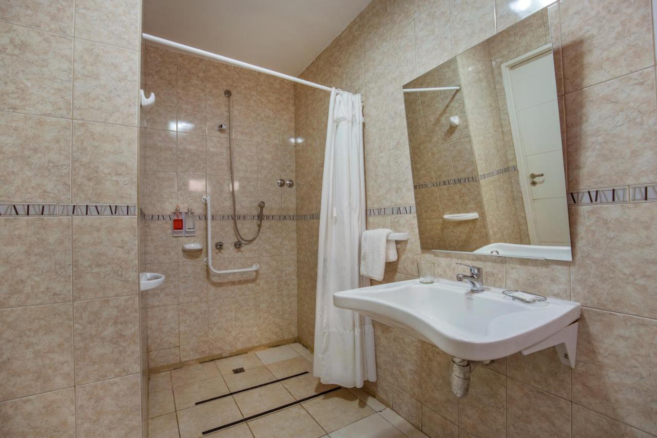 Hotel Huemul Neuquén Zewnętrze zdjęcie