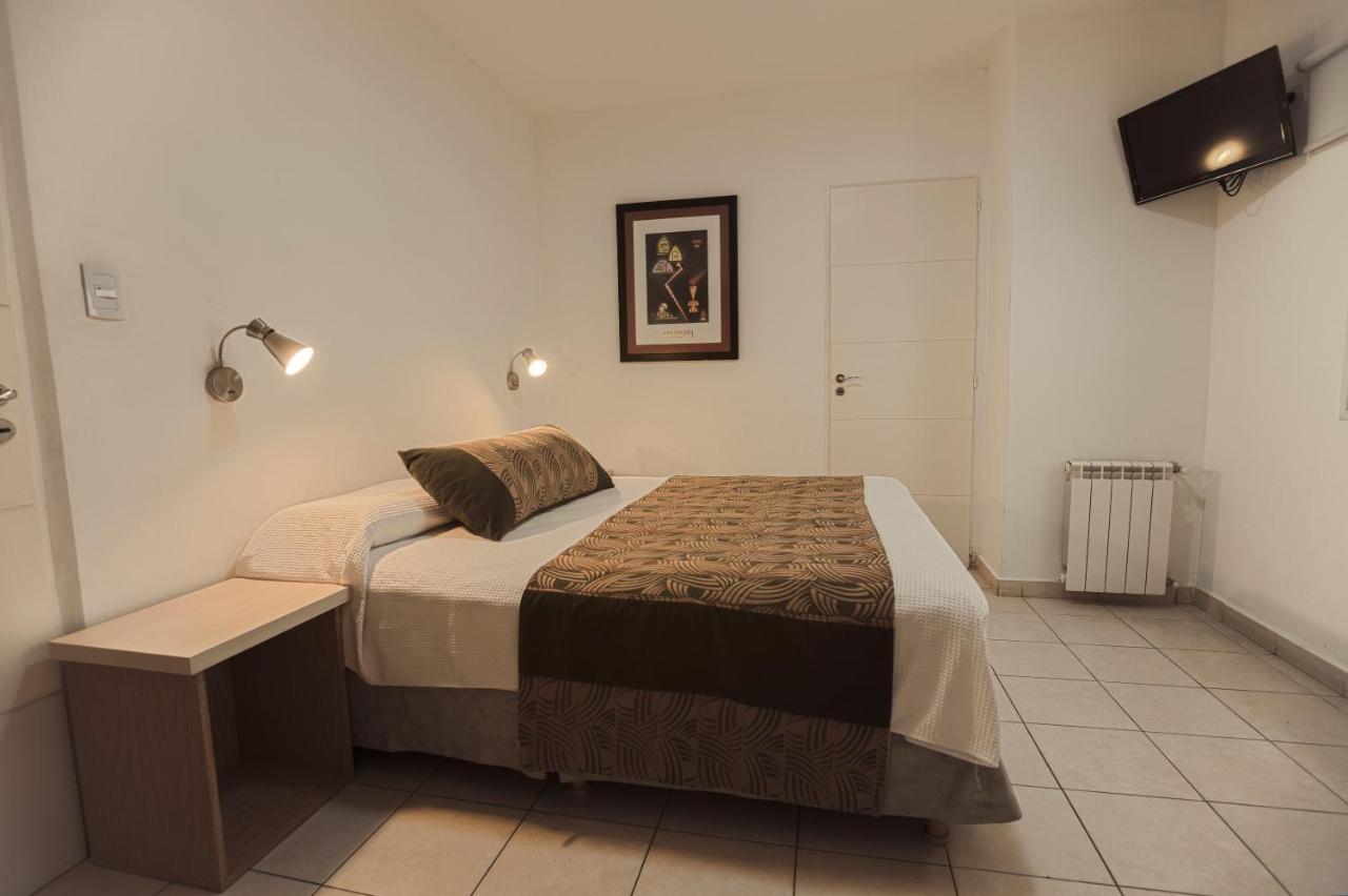 Hotel Huemul Neuquén Zewnętrze zdjęcie