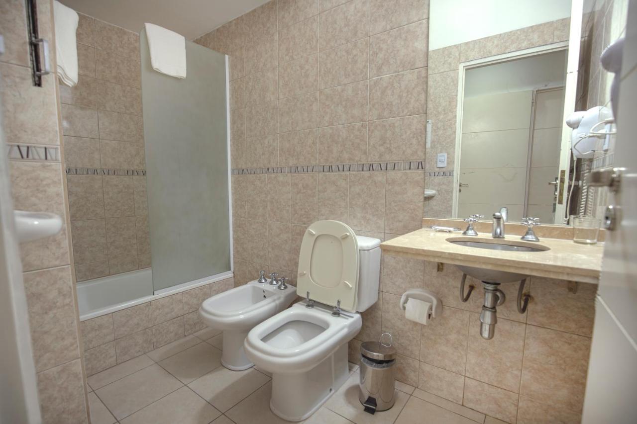 Hotel Huemul Neuquén Zewnętrze zdjęcie
